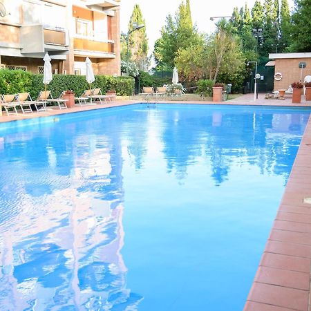 Laura Sweet Home Con Piscina روما المظهر الخارجي الصورة