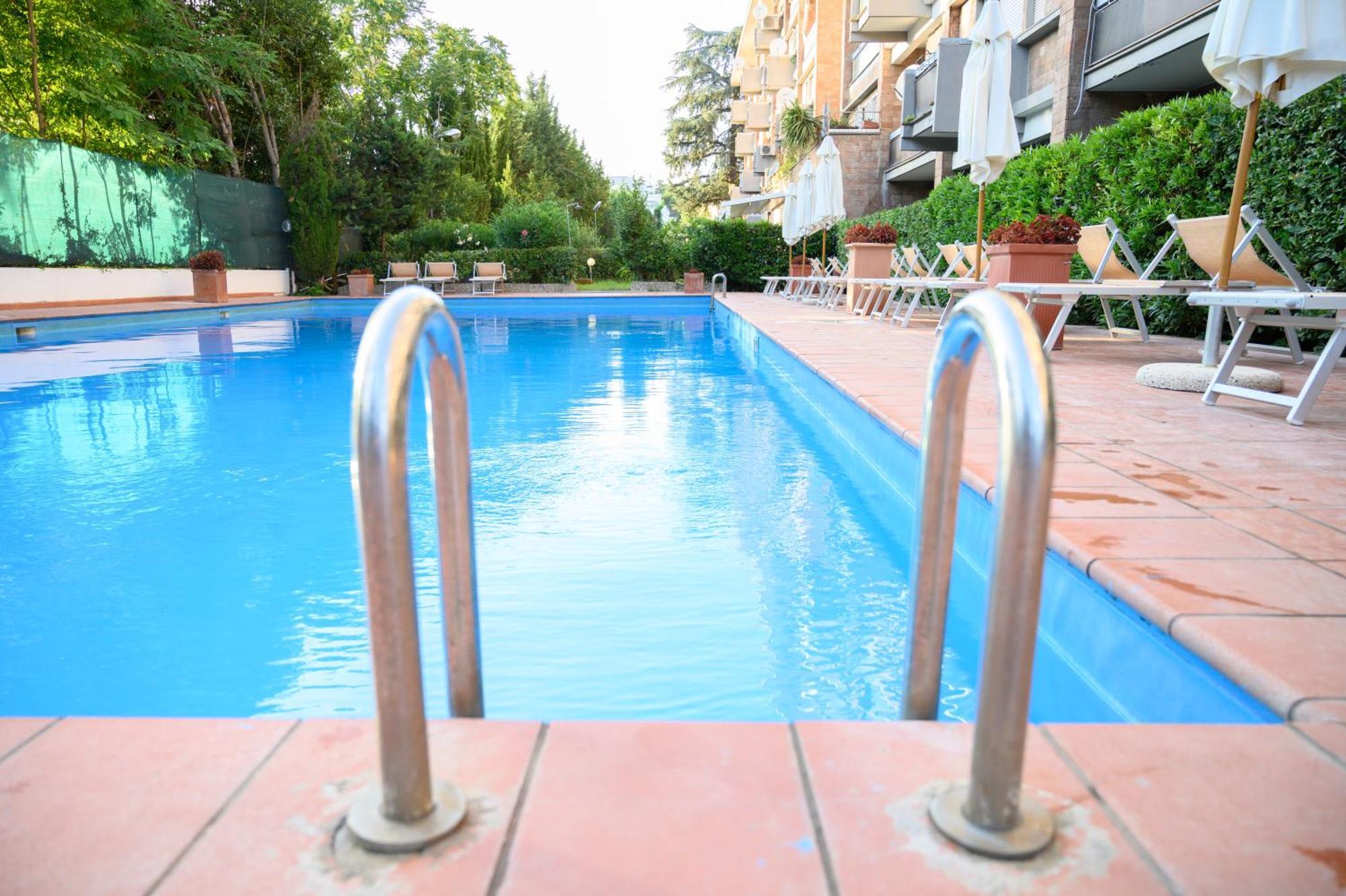 Laura Sweet Home Con Piscina روما المظهر الخارجي الصورة