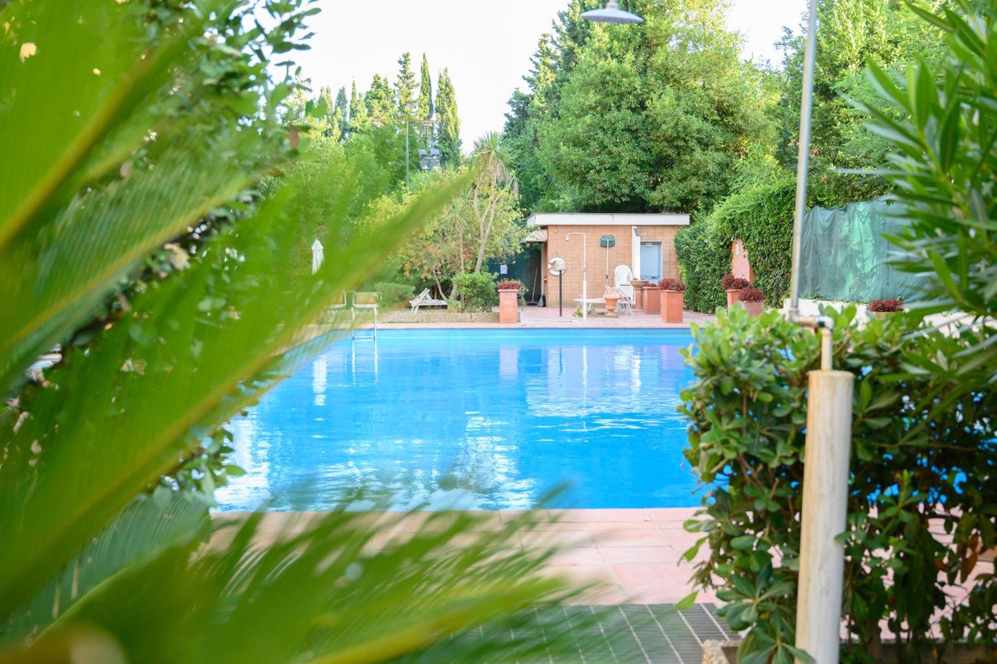Laura Sweet Home Con Piscina روما المظهر الخارجي الصورة
