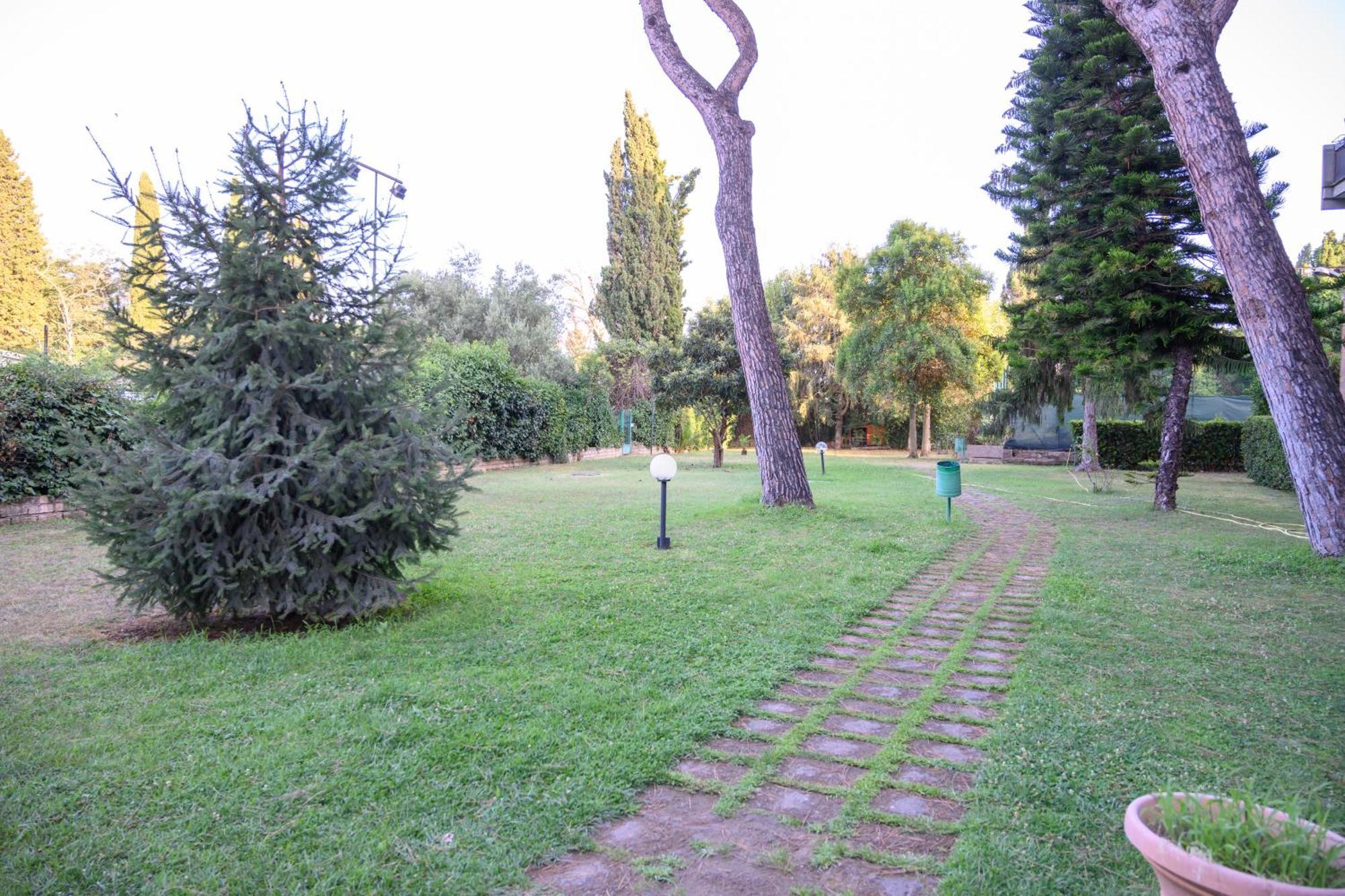 Laura Sweet Home Con Piscina روما المظهر الخارجي الصورة