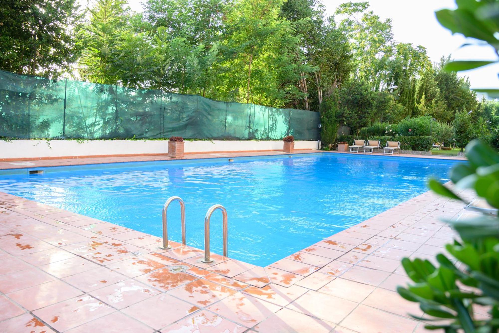 Laura Sweet Home Con Piscina روما المظهر الخارجي الصورة