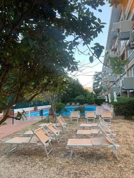 Laura Sweet Home Con Piscina روما المظهر الخارجي الصورة
